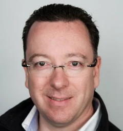 Professor Darren Walter