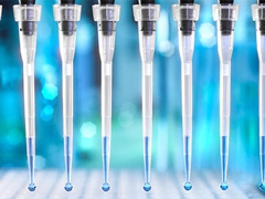 Pipettes.